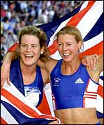 Olympic pentathlon medallists Stephanie Cook (r) and Kate Allenby