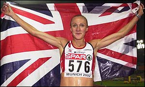 Paula Radcliffe celebrates winning European 10,000m gold in Munich