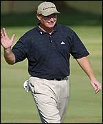 Ernie Els celebrates his eagle on the 17th in his second round