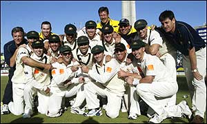 The Australian team poses for the cameras after retaining the Ashes