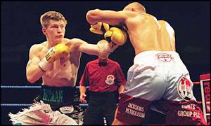 Ricky Hatton (left)