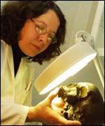 Dr Silvia Gonzalez (with different skull), Liverpool John Moores University
