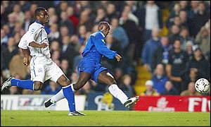 Jimmy Floyd Hasselbaink scores Chelsea's first goal in the 26th minute
