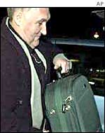 The IAEA receives the Iraqi declaration