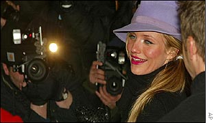 Cameron Diaz poses for photographers at the premiere