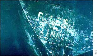 Under-water pictures of the Prestige