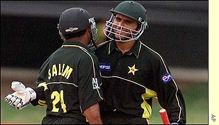 Salim Elahi reaches his century