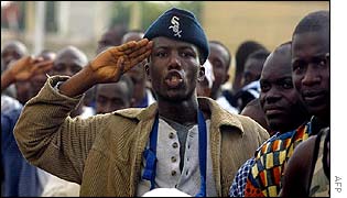 Ivorian youths hoping to join army
