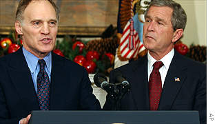 Former Goldman Sachs co-chairman Stephen Friedman and US President George W Bush