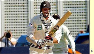 Mark Richardson batting in Wellington