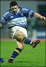 Scrum-half Brian O'Meara landed four penalties to give Leinster victory