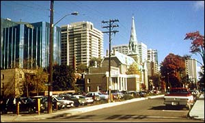 Ottawa street scene (Visnews)
