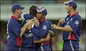 James Anderson celebrates after bowling Sanath Jayasuriya