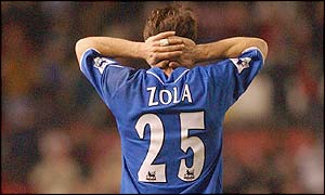 Chelsea's Italian midfielder Gianfranco Zola holds his head in his hands at the final whistle