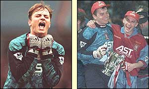 1996 - Bosnich celebrates winning the Worthington Cup with Aston Villa