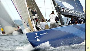 OneWorld round the first mark 59 seconds ahead of Oracle