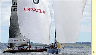 Oracle leads around the fourth mark ahead of OneWorld