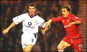Roy Keane battles with Alen Boksic