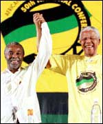 Thabo Mbeki (l) and Nelson Mandela