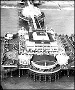 Brighton's West Pier in 1938