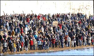 Crowds on shore at Portsmouth