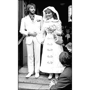 Lulu and Maurice Gibb on their wedding day 1969