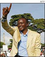 Uhuru Kenyatta campaigning in December 