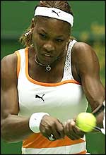 Serena Williams made it to the third round with ease