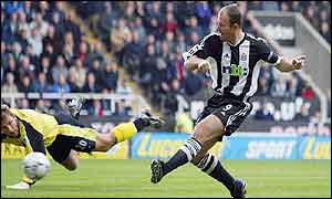 Alan Shearer strikes the ball to score after 10.5 seconds and equal the fastest ever Premiership goal