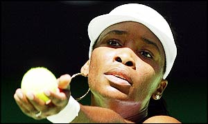 Venus Williams serves during her win over Nicole Pratt