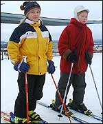 Russian girls on the ski slopes 