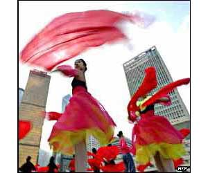 Dancers rehearse their routines