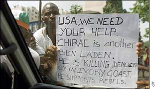 Protesters ask the US for help against the French peace plan