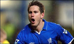 Frank Lampard shouts with delight after scoring Chelsea's second goal