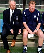Sven Goran Eriksson in black socks and brown shoes