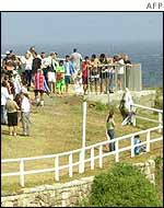 Crowds gather at Coogee Beach to see the Virgin Mary 