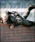 Soldier doing commando course