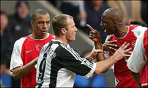 Arsenal's Patrick Vieira has words with Newcastle's Alan Shearer 