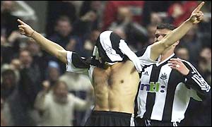 Laurent Robert celebrates his goal against Arsenal