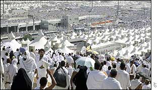 Pilgrims gather for the stoning ceremony