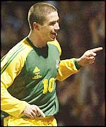 Harry Kewell celebrates his goal during Australia's 3-1 win over Australia