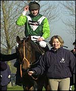 Ruby Walsh and See More Business take the plaudits at Wincanton