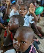 Children waiting for their food rations in Bouake 