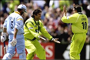 Rahul Dravid become ODI victim number 382