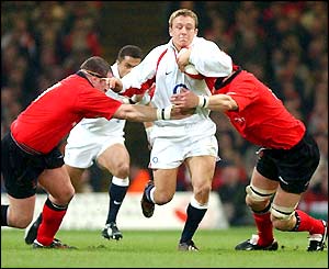 England fly-half Jonny Wilkinson goes for a gap in the Welsh defence