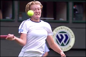 2001 - Elena Baltacha during her first round loss to Nathalie Dechy at Wimbledon