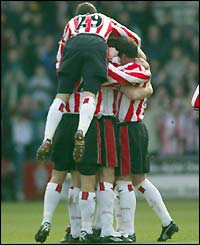 Southampton's James Beattie continues his great scoring run against West Brom 