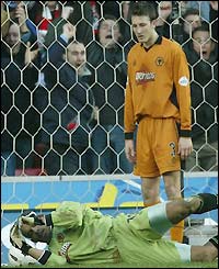 Wolves are dejected after Saints second goal