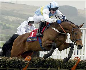  Kieran Kelly rides Hardy Eustace to victory in the first race