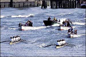 The Boat Race armada follows the crews in 1995 